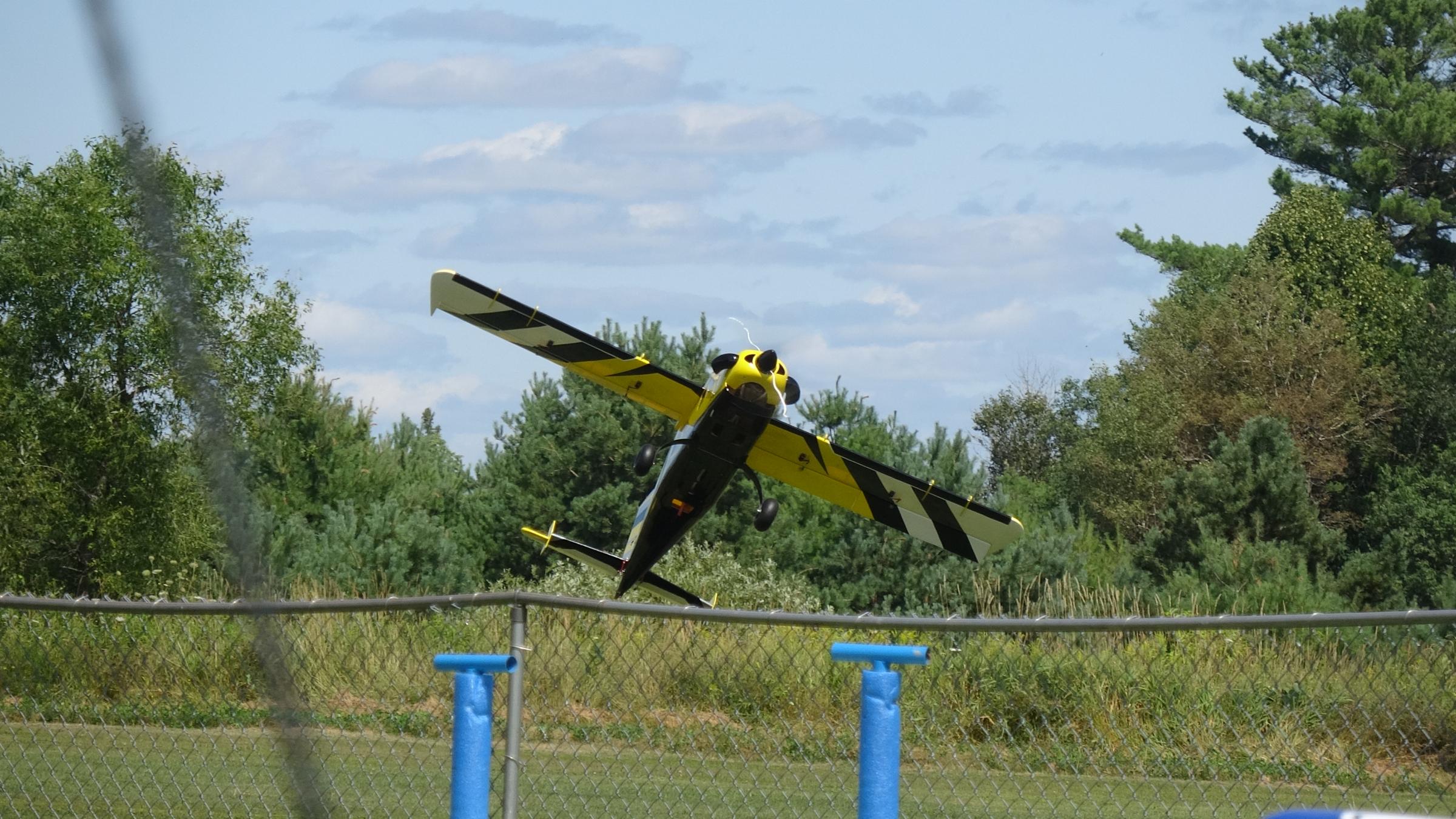 F479E677 1D29 4F9D A907 23785D62FB17